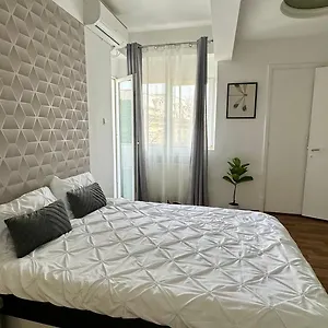 Appartamento D&d, Bucarest